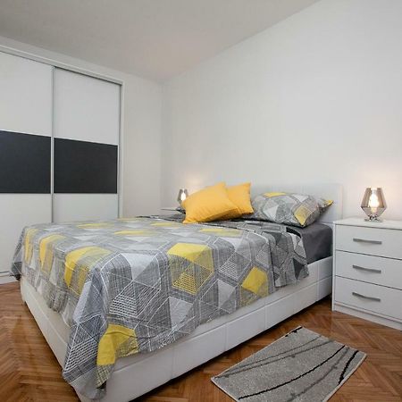 Downtown Apartment Kole Zadar Eksteriør billede