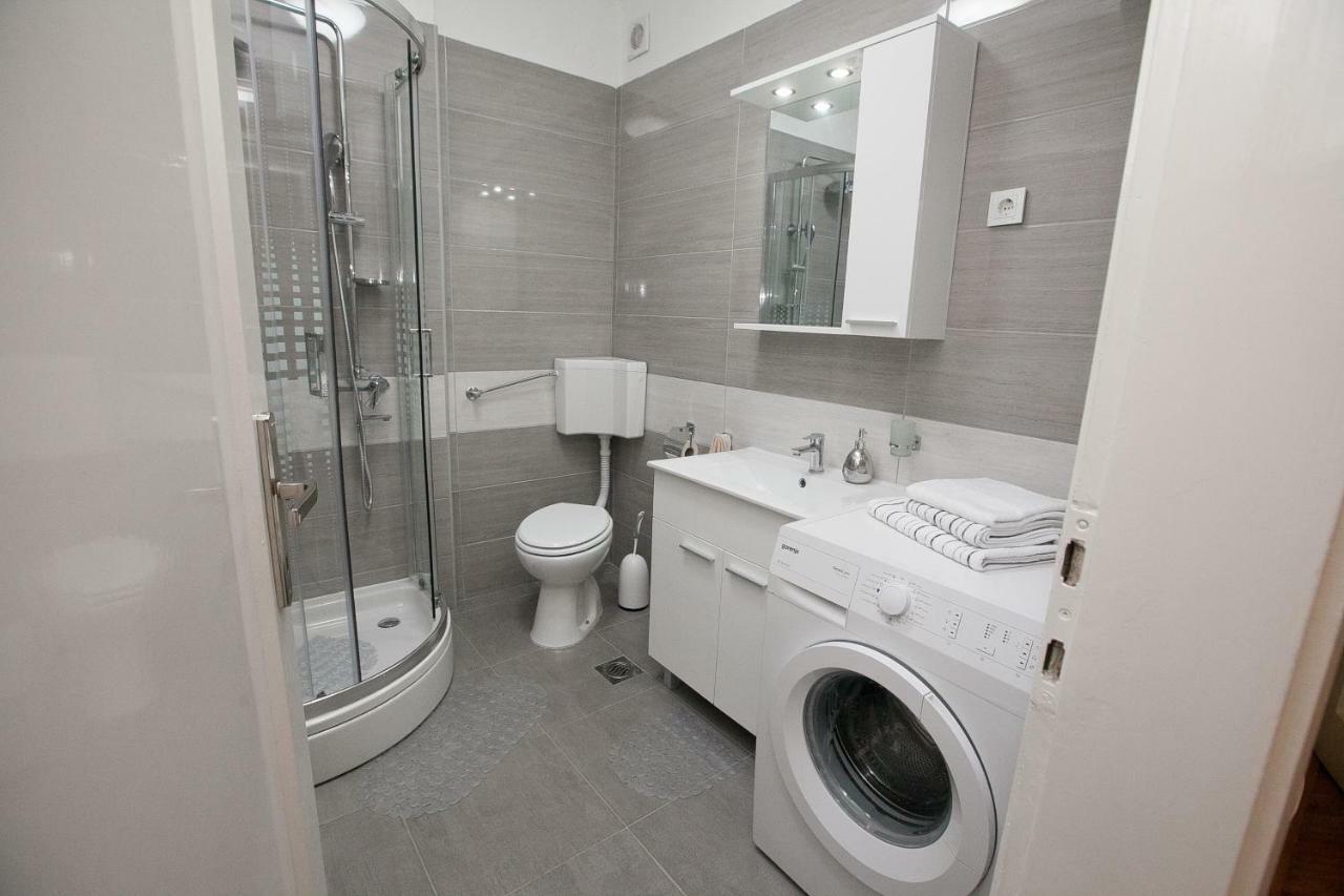 Downtown Apartment Kole Zadar Eksteriør billede