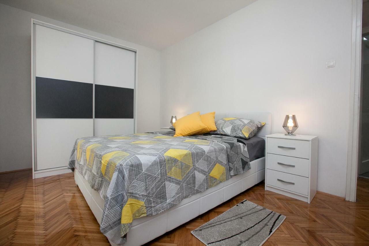 Downtown Apartment Kole Zadar Eksteriør billede