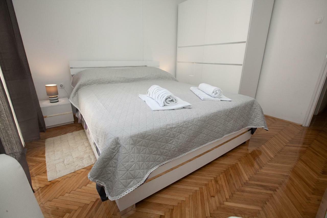 Downtown Apartment Kole Zadar Eksteriør billede
